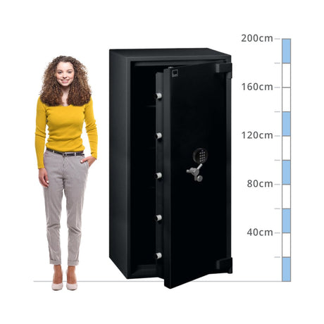 Insafe Size 700, Digital & Dual Key Lock Safe - Eurograde 5