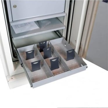 DataPlus Pull-Out Drawer With Adjustable Dividers Size 1-4