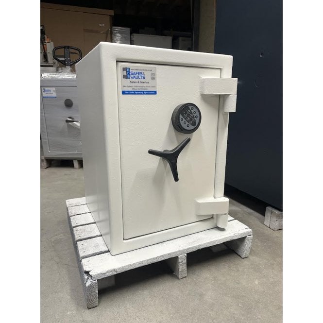 Refurbished Dudley Europa Grade 1. Ref: 1357