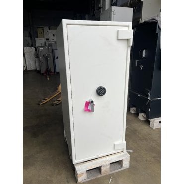 Godrej Eurocash Grade 3. Ref: 2000